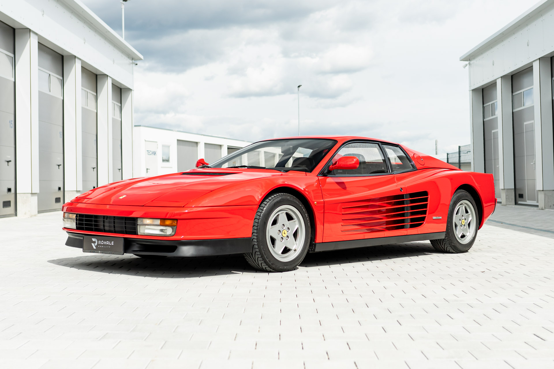Ferrari testarossa lateral 2