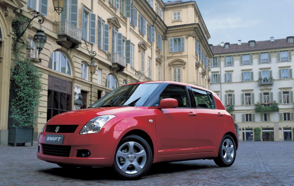 Suzuki Swift rojo