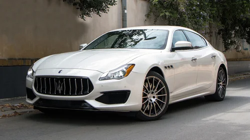 Maserati Quattroporte